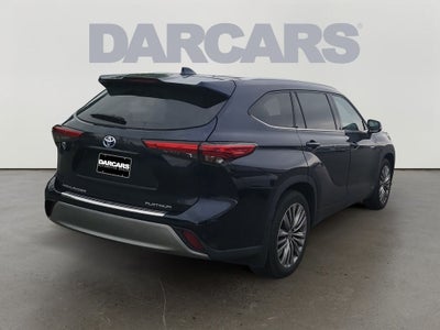 2021 Toyota Highlander Hybrid Platinum