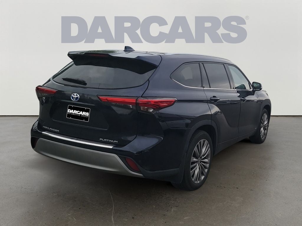 2021 Toyota Highlander Hybrid Platinum