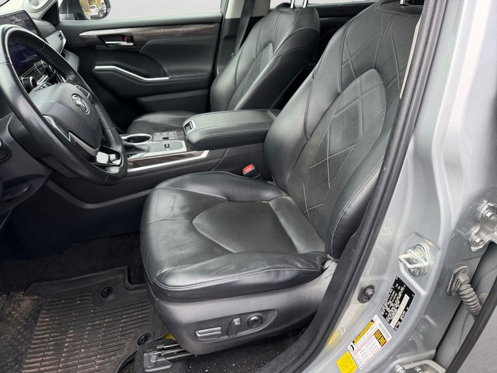 2023 Toyota Highlander Hybrid Platinum JBL AUDIO / PANO ROOF / 360 VIEW MONITOR