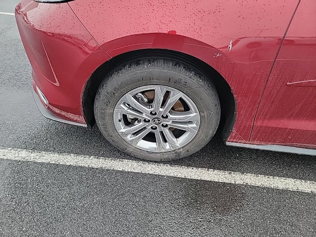 2024 Toyota Sienna Platinum 7 Passenger