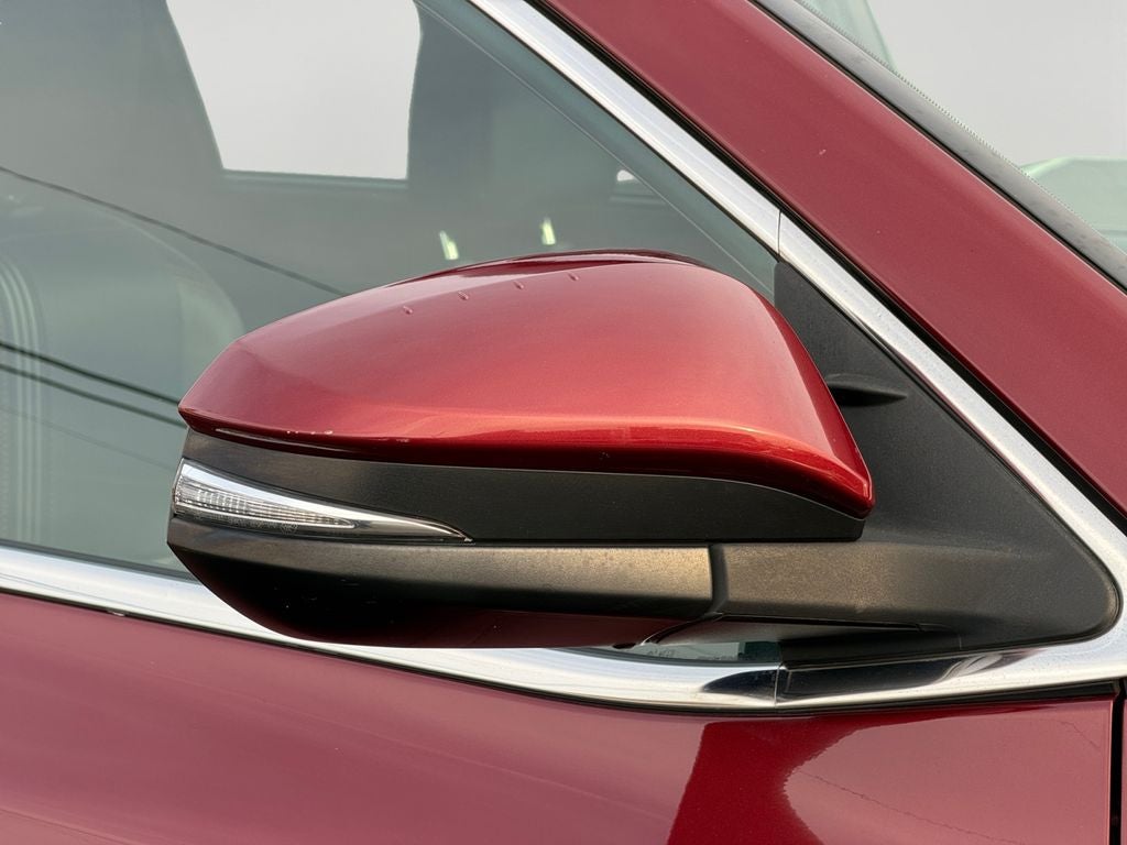 2019 Toyota Highlander SE " New Tires"