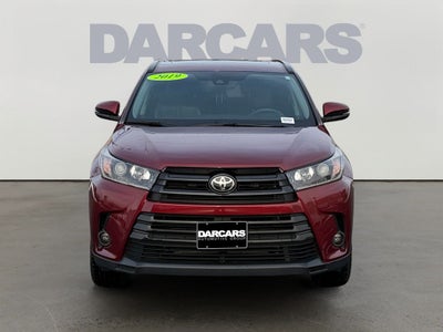 2019 Toyota Highlander SE " New Tires"