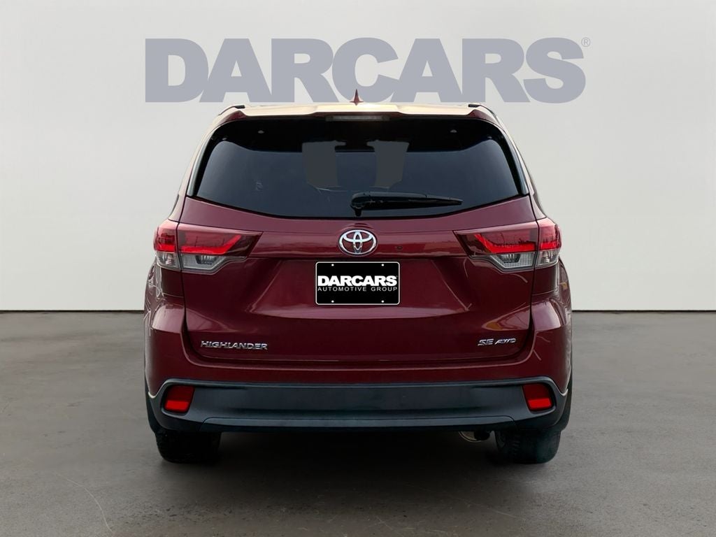 2019 Toyota Highlander SE " New Tires"