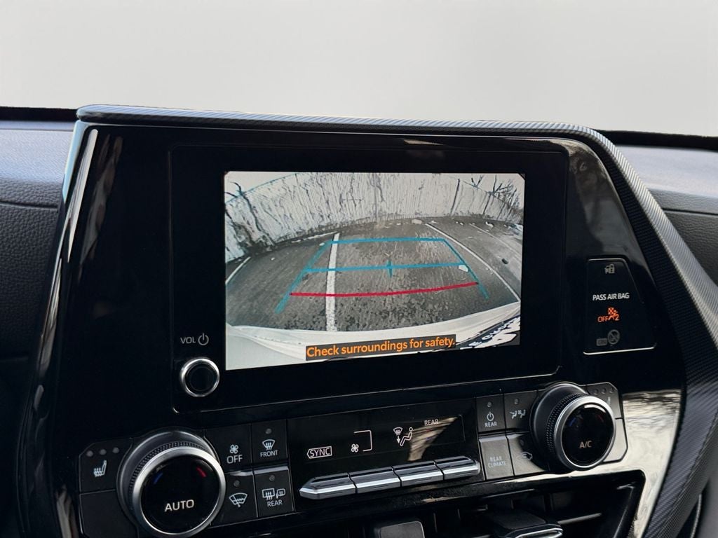 2025 Toyota Highlander XSE VERY LOW MILES / XSE LEATHER HEATED SEATS / BLIND