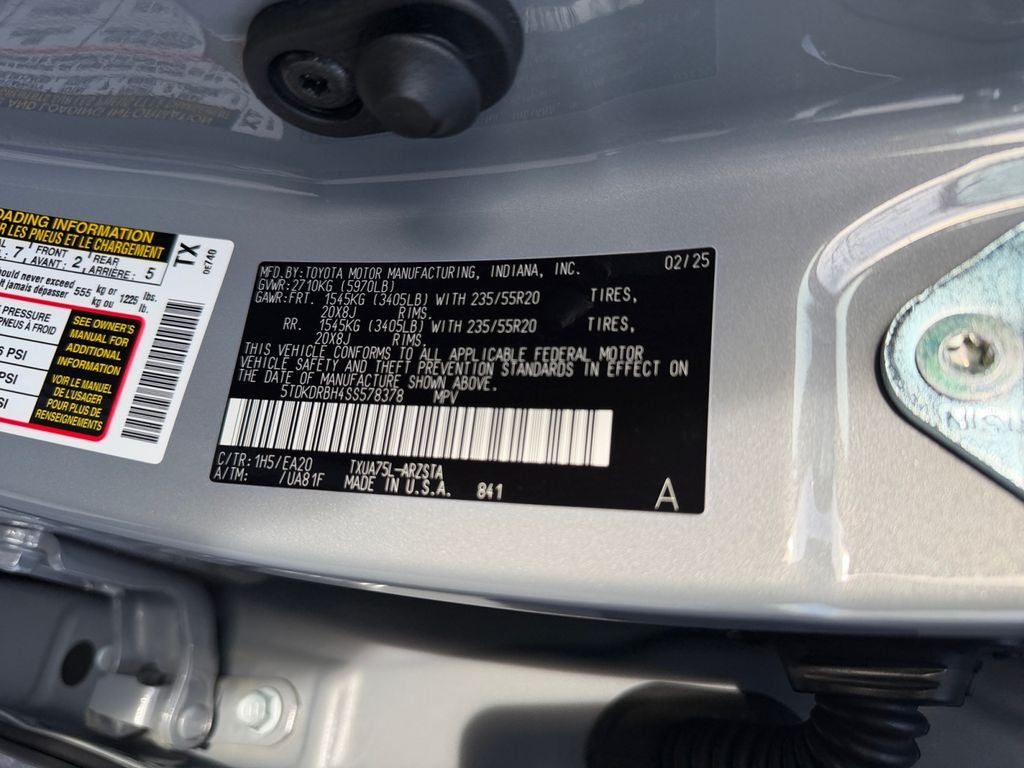 2025 Toyota Highlander XSE VERY LOW MILES / XSE LEATHER HEATED SEATS / BLIND