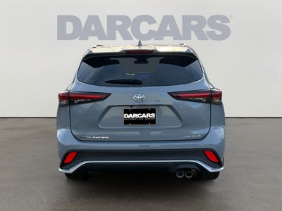 2025 Toyota Highlander XSE VERY LOW MILES / XSE LEATHER HEATED SEATS / BLIND