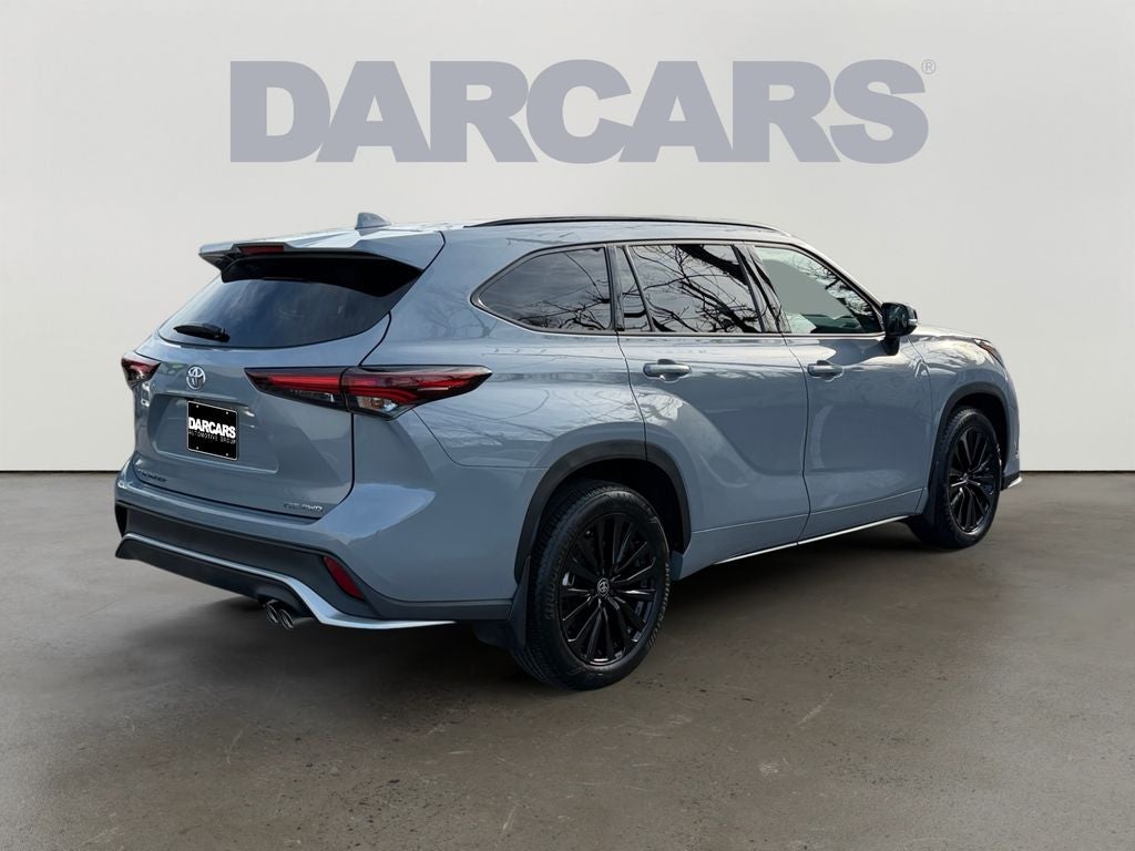 2025 Toyota Highlander XSE VERY LOW MILES / XSE LEATHER HEATED SEATS / BLIND