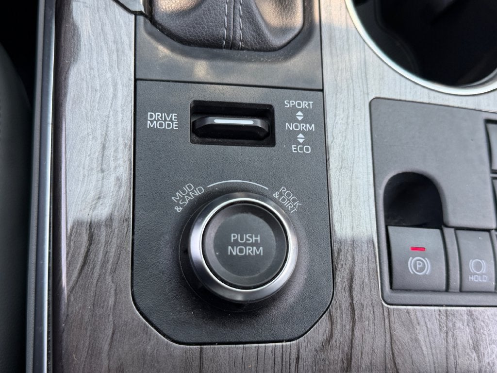 2025 Toyota Highlander Limited
