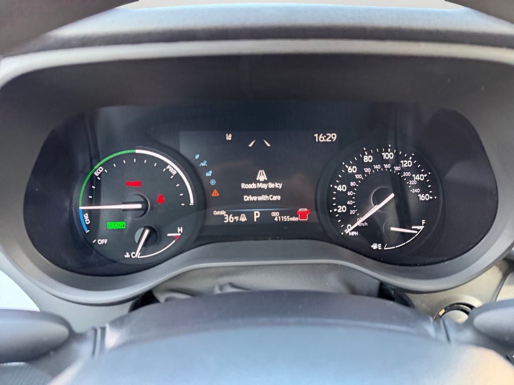 2025 Toyota Sienna LE 8 Passenger