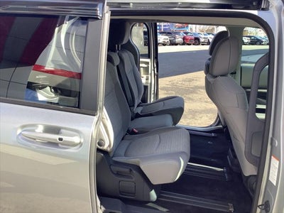 2024 Toyota Sienna LE 8 Passenger