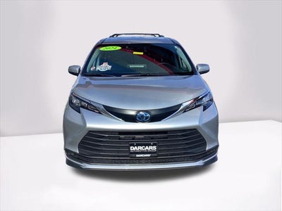 2024 Toyota Sienna LE 8 Passenger