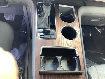 2024 Toyota Sienna LE 8 Passenger