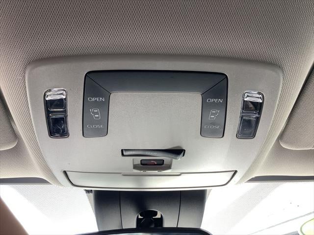 2024 Toyota Sienna LE 8 Passenger