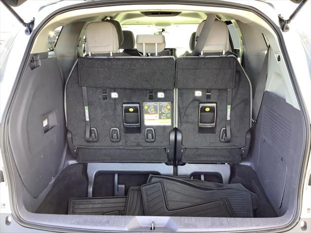 2024 Toyota Sienna LE 8 Passenger