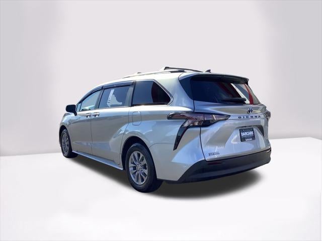 2024 Toyota Sienna LE 8 Passenger