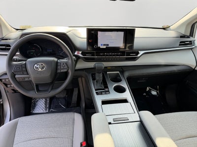 2026 Toyota Sienna LE 8 Passenger