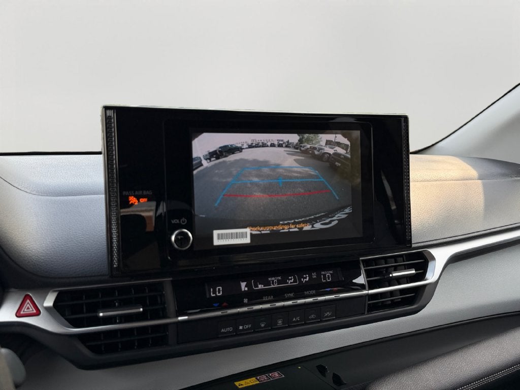 2026 Toyota Sienna LE 8 Passenger