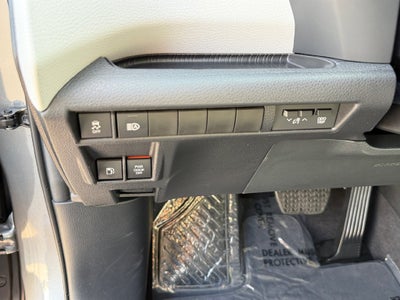 2026 Toyota Sienna LE 8 Passenger