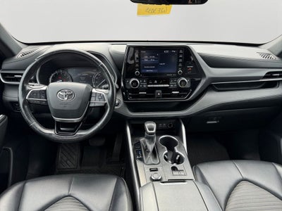 2022 Toyota Highlander XSE POWER LIFTGATE / HEATED SEATS