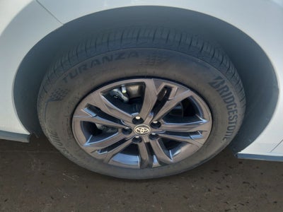 2025 Toyota Sienna XSE 7 Passenger
