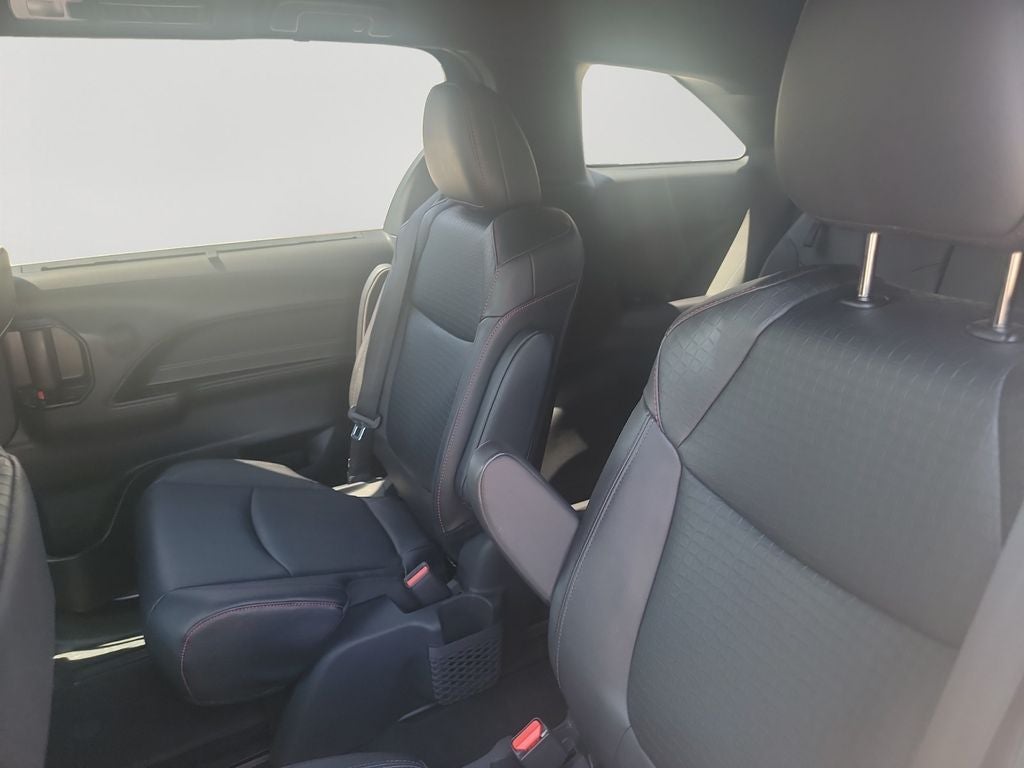 2025 Toyota Sienna XSE 7 Passenger
