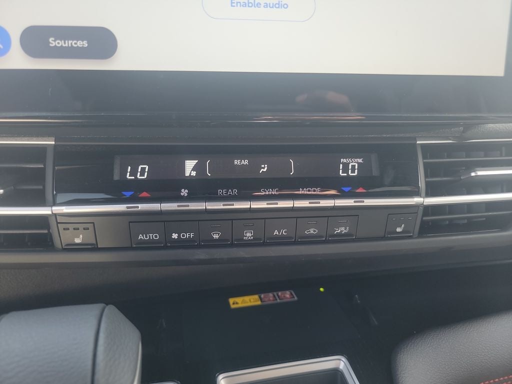 2025 Toyota Sienna XSE 7 Passenger