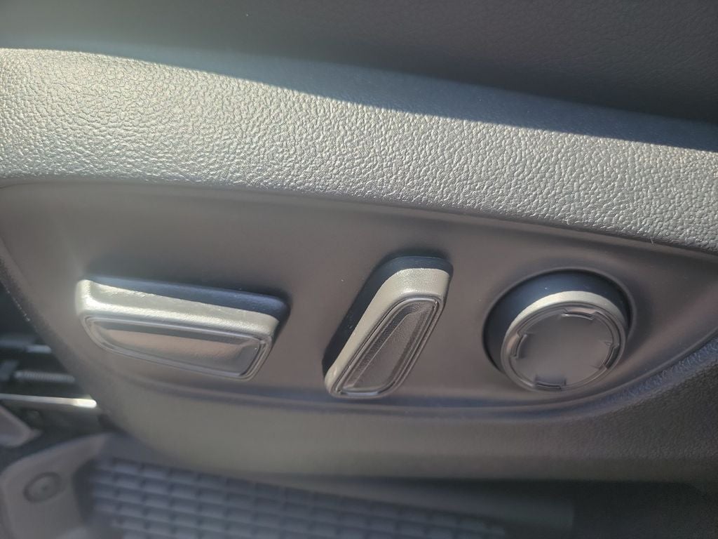 2025 Toyota Sienna XSE 7 Passenger