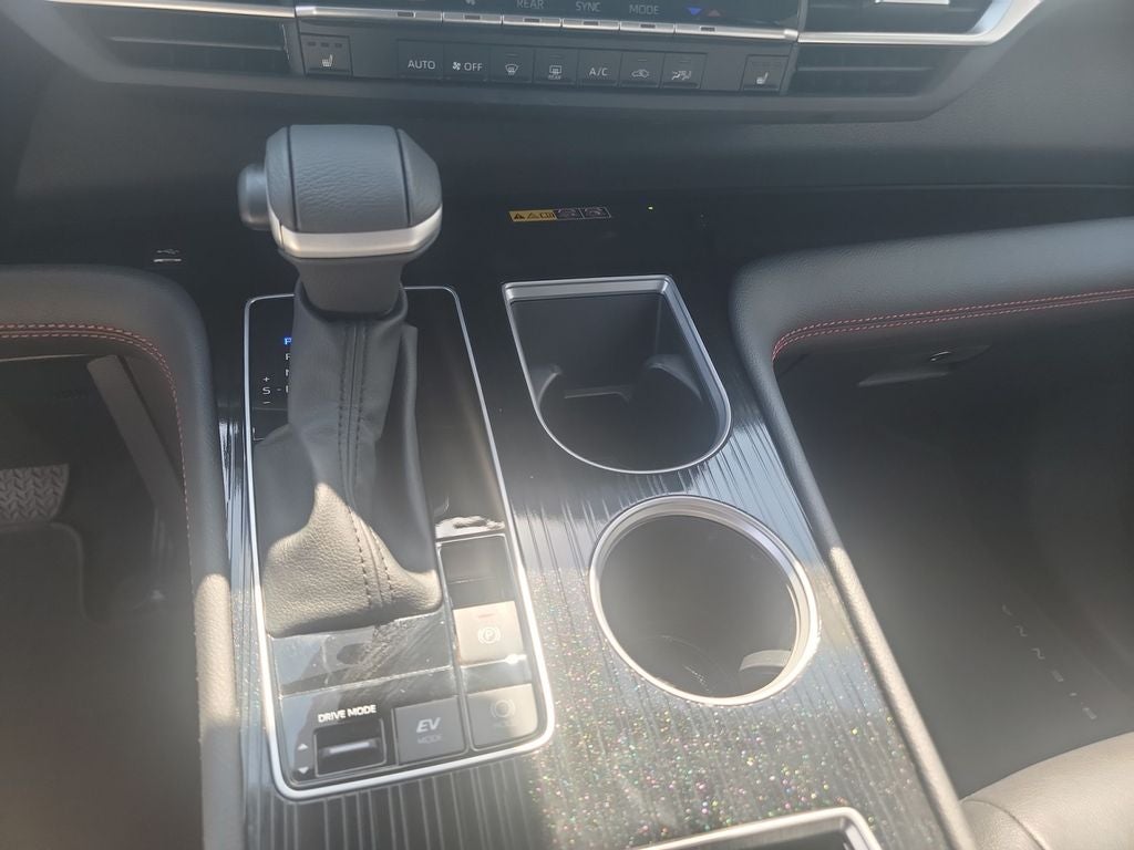 2025 Toyota Sienna XSE 7 Passenger