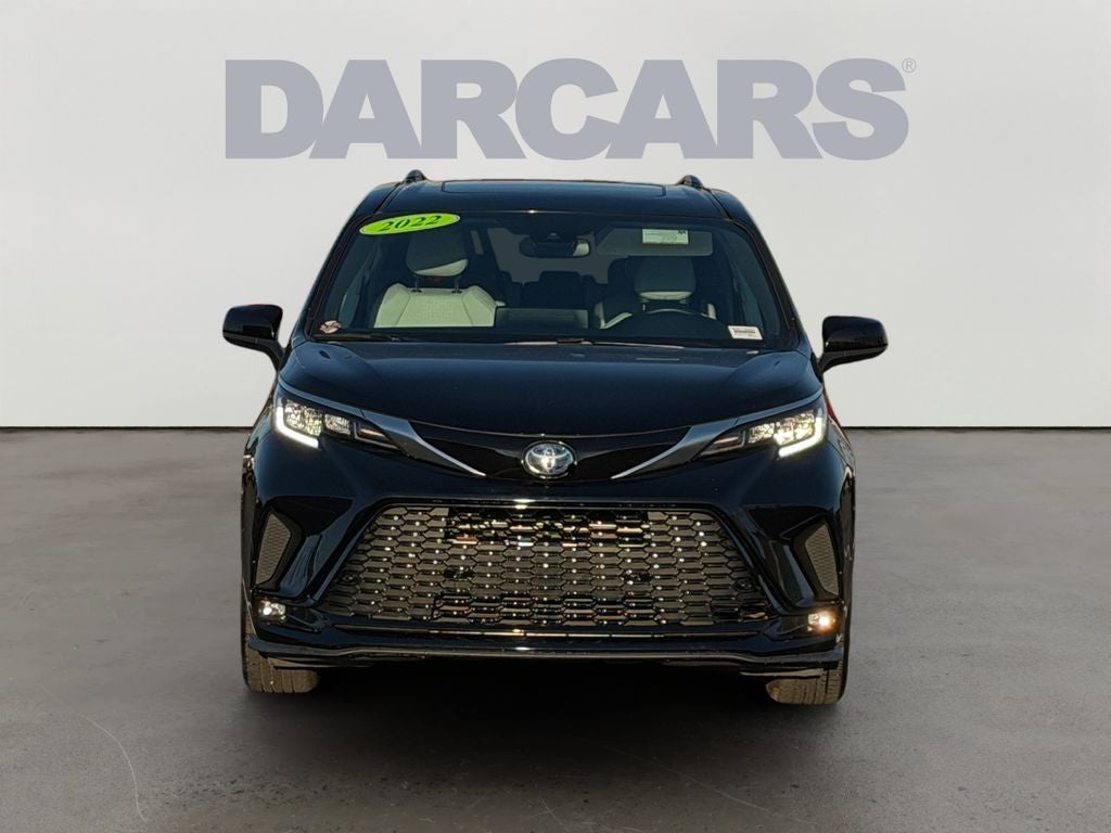 2022 Toyota Sienna XSE 7 Passenger