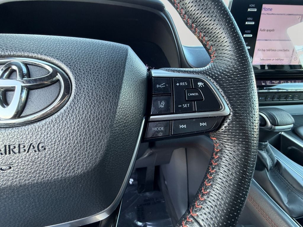 2022 Toyota Sienna XSE 7 Passenger