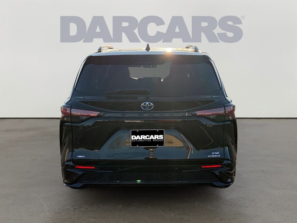 2022 Toyota Sienna XSE 7 Passenger