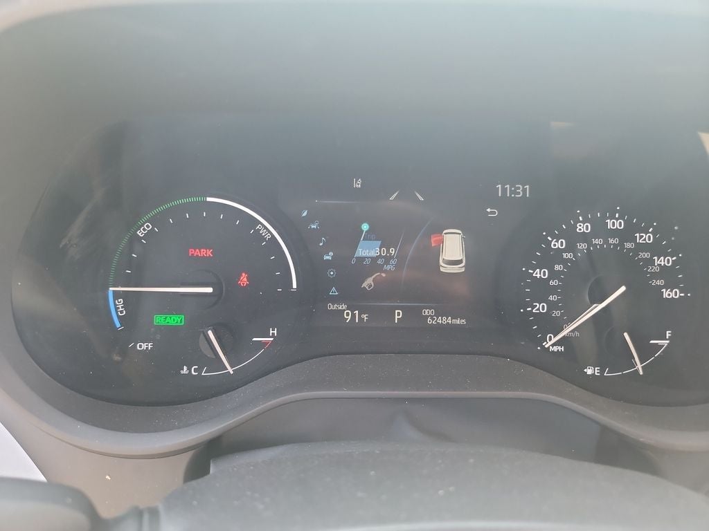 2025 Toyota Sienna XLE 8 Passenger / 1 OWNER / CLEAN CARFAX