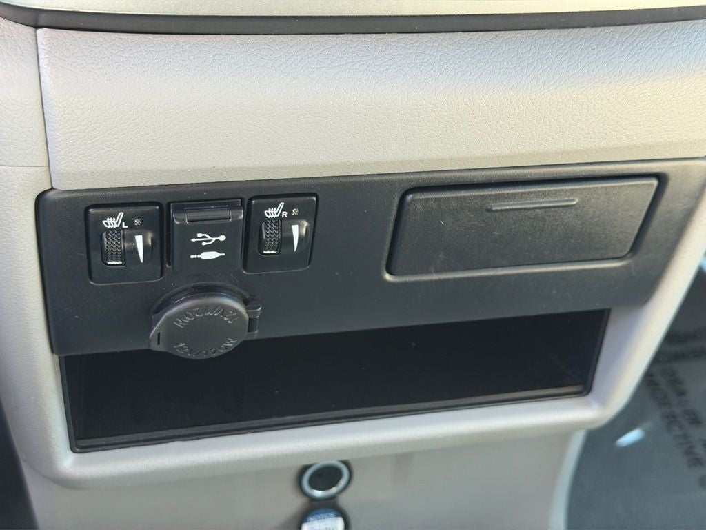 2020 Toyota Sienna XLE 8 Passenger