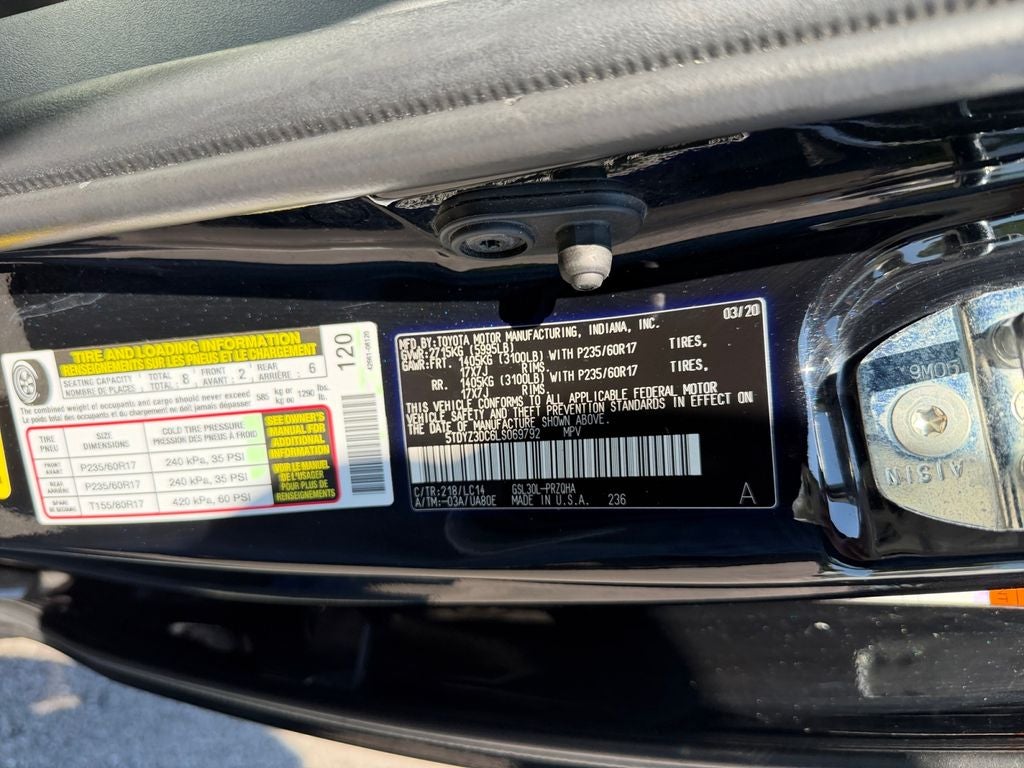 2020 Toyota Sienna XLE 8 Passenger