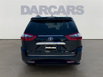 2020 Toyota Sienna XLE 8 Passenger