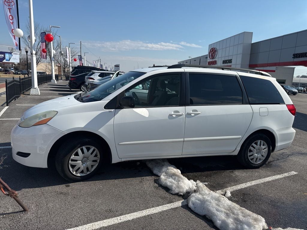 2006 Toyota Sienna LE