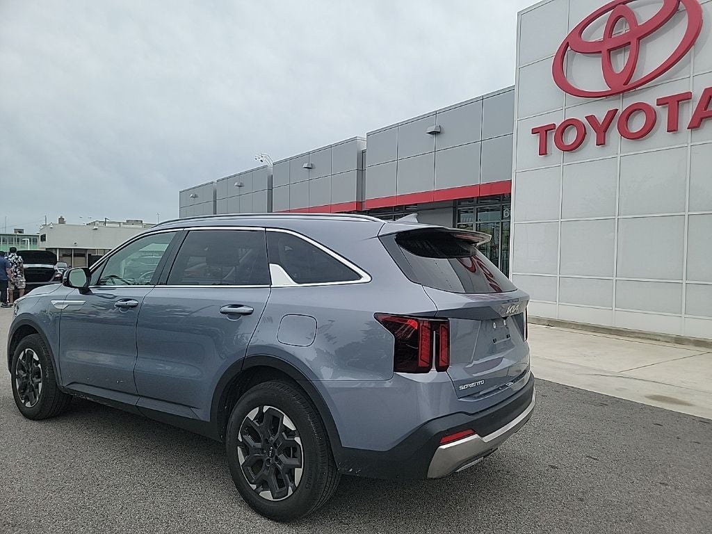 2024 Kia Sorento S