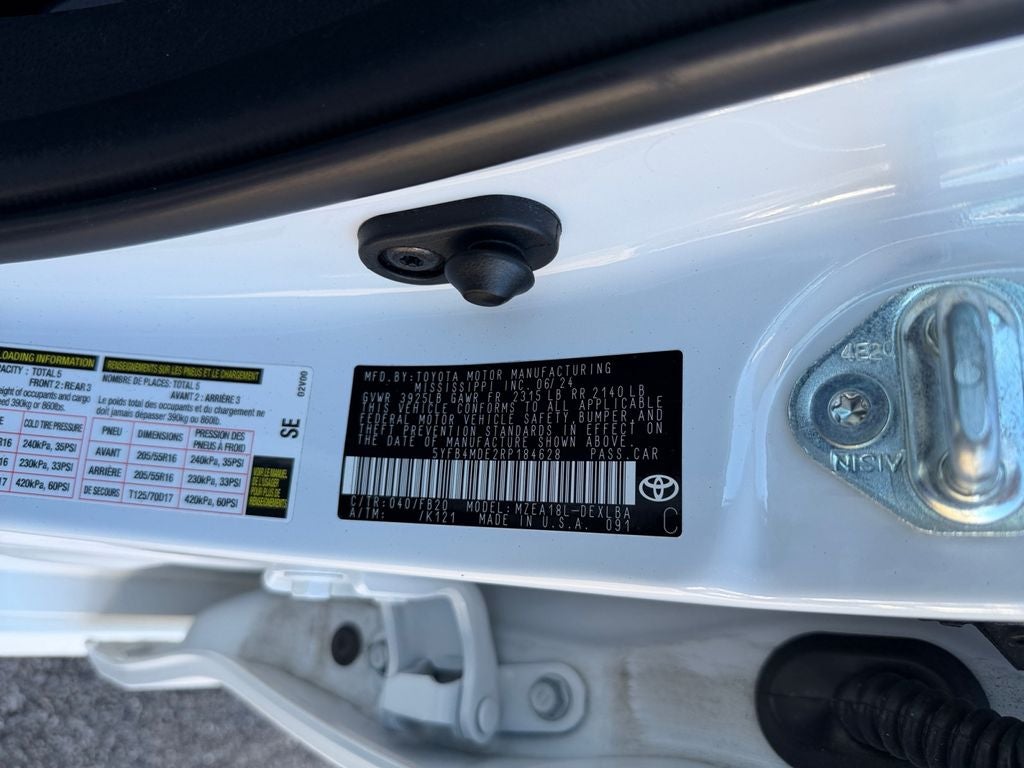 2024 Toyota Corolla LE