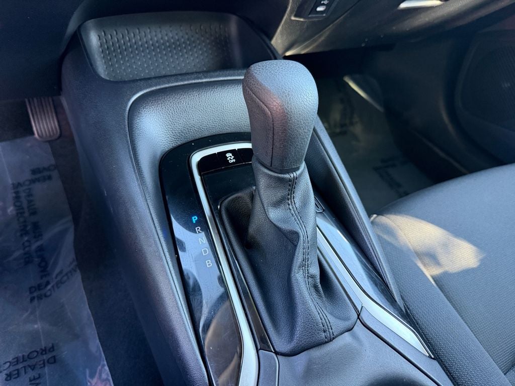 2025 Toyota Corolla LE w/Bluetooth