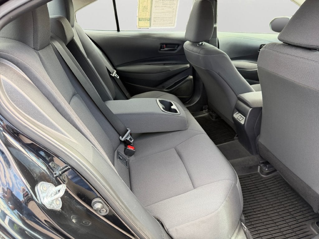 2025 Toyota Corolla LE W/Apple Carplay