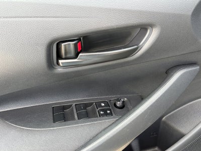 2025 Toyota Corolla LE W/Apple Carplay