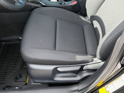 2025 Toyota Corolla LE W/Apple Carplay
