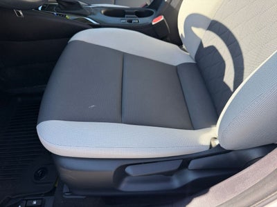 2025 Toyota Corolla LE 1 OWNER / CLEAN CARFAX