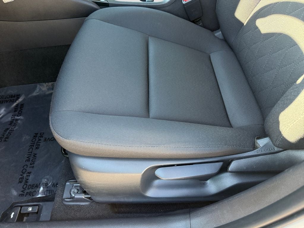 2025 Toyota Corolla LE w/Bluetooth