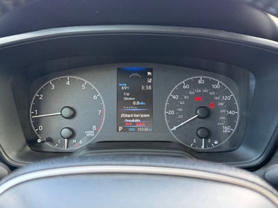 2025 Toyota Corolla Cross LE w/Apple Carplayc