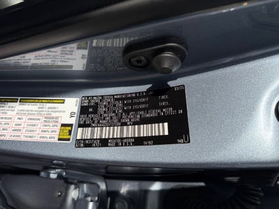 2025 Toyota Corolla Cross LE w/Apple Carplayc