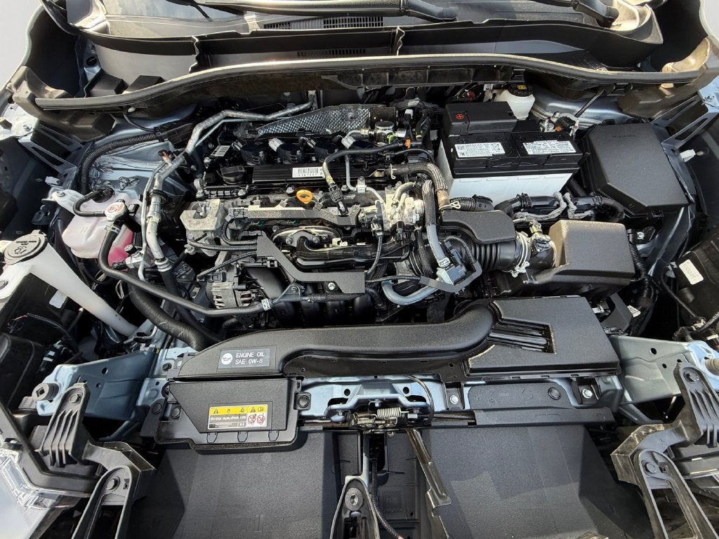 2025 Toyota Corolla Cross LE w/Apple Carplayc