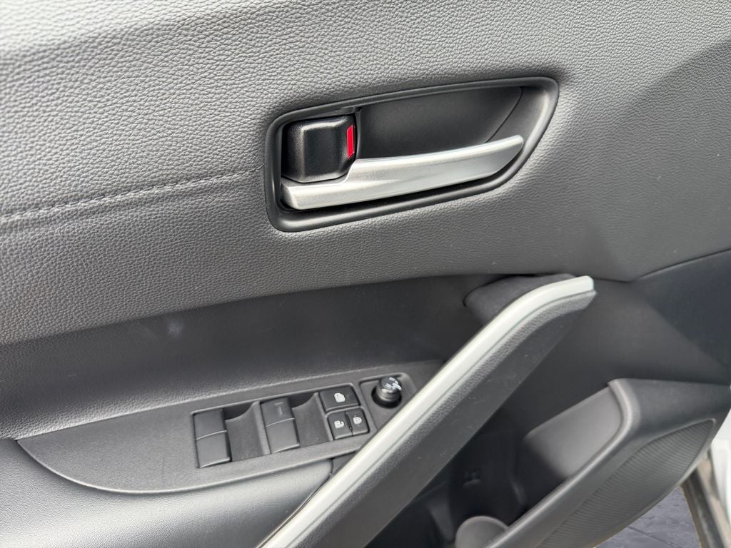 2024 Toyota Corolla Cross XLE