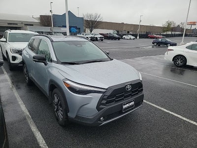 2026 Toyota Corolla Cross XLE Sunroof