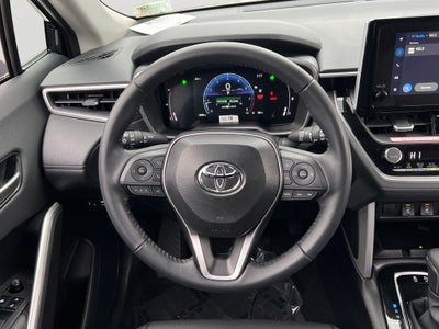 2025 Toyota Corolla Cross XLE